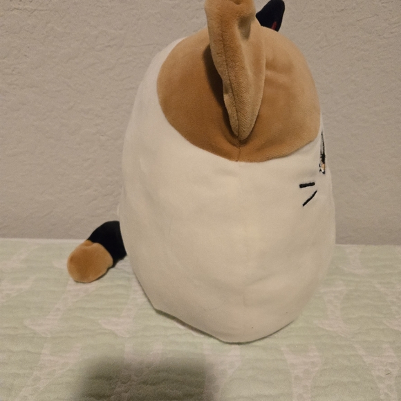 Squishmallow Cameron Cam the Calico Cat plush stuffed toy. - Picture 2 of 5